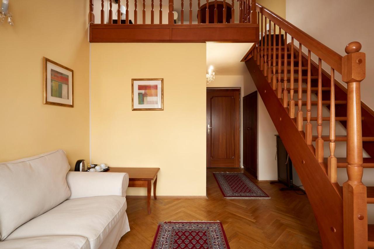 Fleur De Lis 4* Praga
